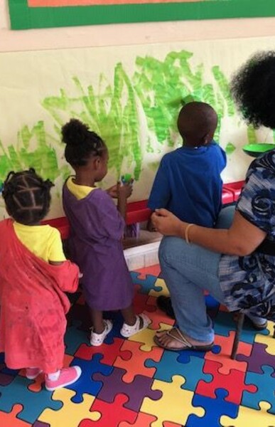 Une classe d'école maternelle